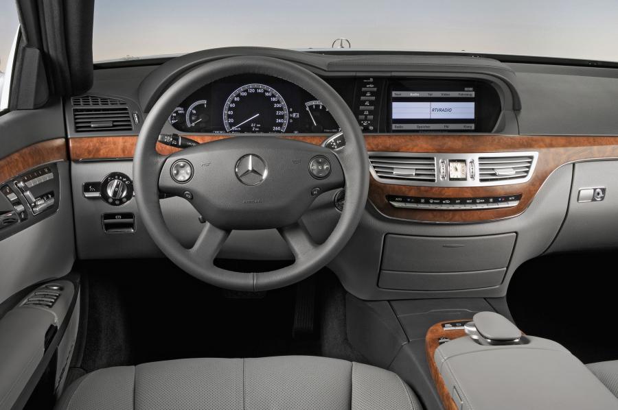  Mercedes-Benz S-Class 2007 года  (фото 414 из 414)